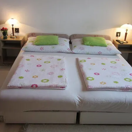 Zsuzsa Panzió 3* Balatonfüred